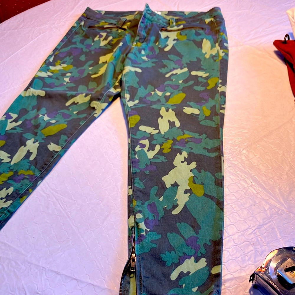 Cabi Camo Skinny Jeans